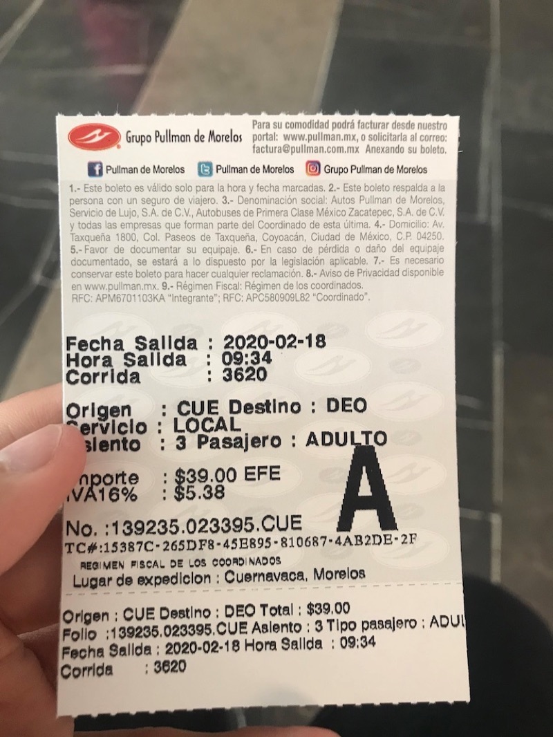 クエルナバカバスターミナル　チケット