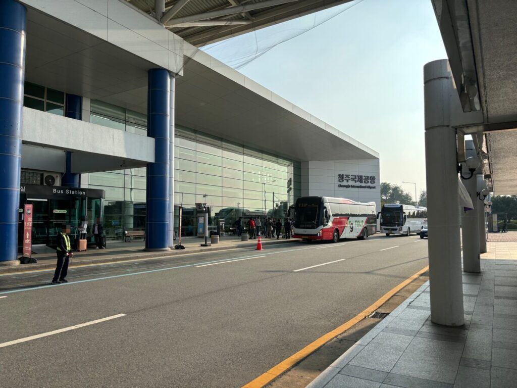 清州国際空港バス乗場